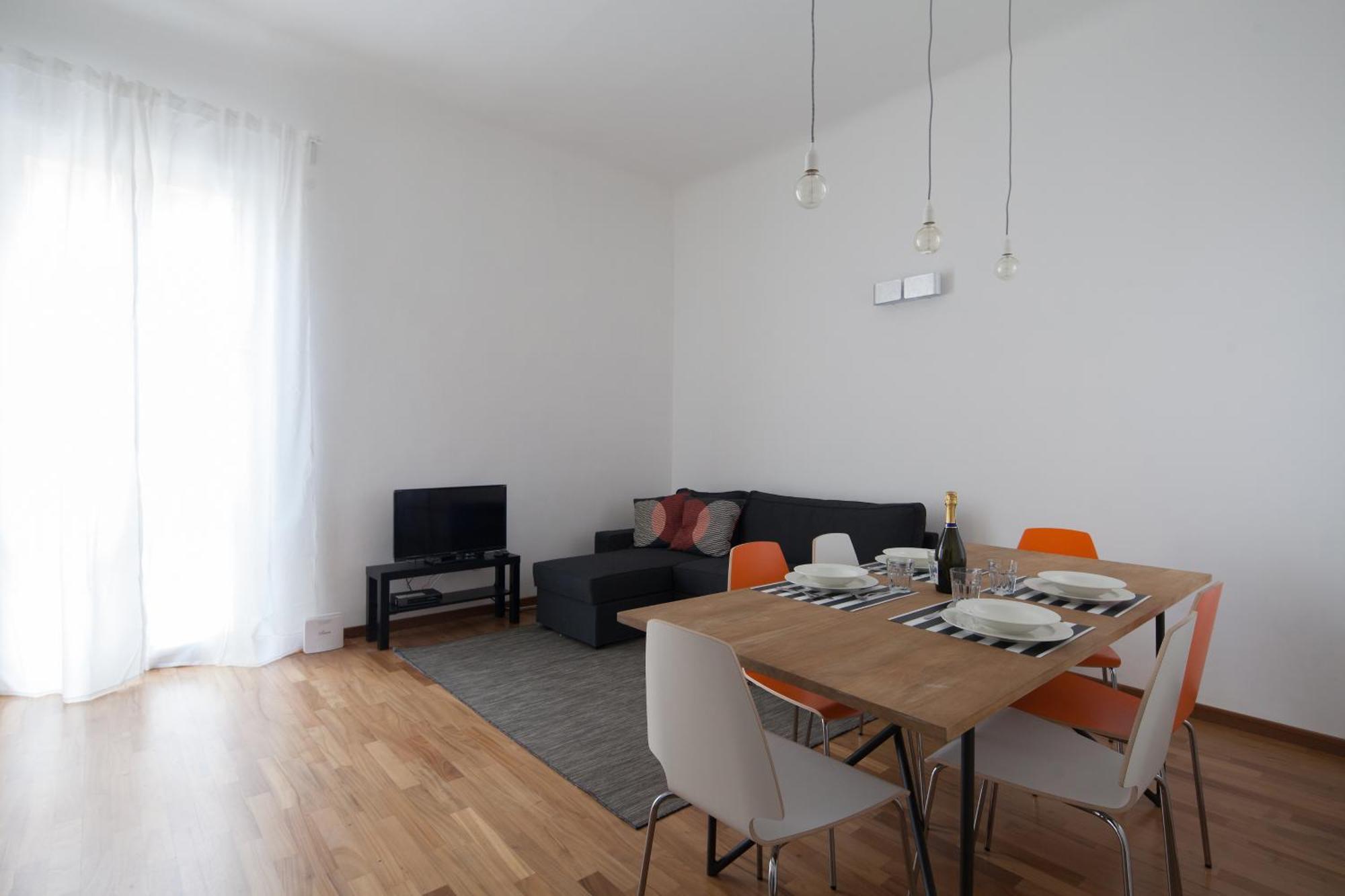 Cv5 - La Spezia City Center - Wide Modern Apartment Walking Distance To The Station To Cinque Terre - Big Terrace On The Roofs Buitenkant foto